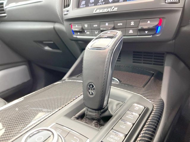 ��MT���[�h�t��AT:�ʏ�͎����ł����Ȃ���ϑ�(�M�A�`�F���W)���h���C�o�[�̑���ɂ���ĈӐ}�I�ɕς�����V�X�e���ł��B����w���i�̃h���C�u�����y���݂��������܂�!