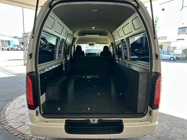 ハイエースバン2.8 DX ワイド スーパーロング GLパッケージ ハイルーフ ディーゼル 4WD