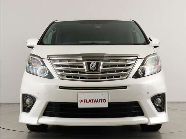 大迫力のフロントフェイスです!状態は非常にいいですが、コーティング施工により更なる質感をご提供できます。プランは数多く御座いますので、お気軽にお申し付けください!