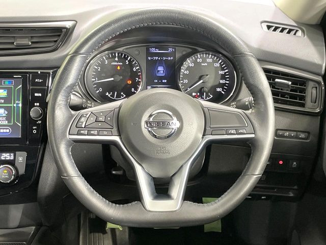 �y�����v�����X�e�A�����O�z�㎿�Ȋv���g�p���邱�ƂŁA��ɂ����������݂ƂĂ��^�]���₷���n���h���ł���