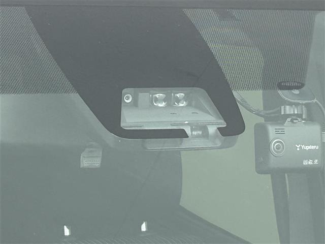 ヴォクシー2.0 ZS 煌