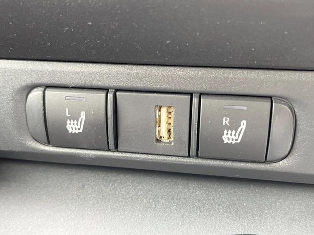 �y�V�[�g�q�[�^�[�z�������ɏd�󂷂�V�[�g�q�[�^�[!�G�A�R����葁�����܂��Ă����̂Ŋ�����̐l�����S�ł��ˁ�G�A�R���̉����͊������邩����A�Ƃ������ɂ����������߂ł��B