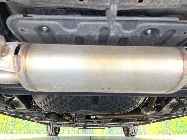 下回りがきれいなうちに、防錆加工の施工がオススメ。降雪地域はもちろん、沿岸部にお住いの方や、趣味でマリン・ウィンタースポーツをされる方にご好評いただいております。