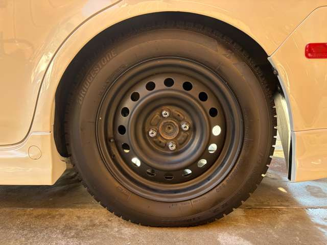 �O��^�C���T�C�Y185/65/R15 �u���W�X�g��