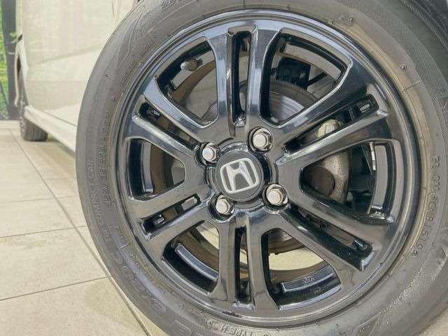 【純正14インチアルミホイール】外観にマッチした純正アルミホイールを装着しております。各種社外アルミホイールや、スタッドレスタイヤも取扱いしております。是非ご相談ください♪
