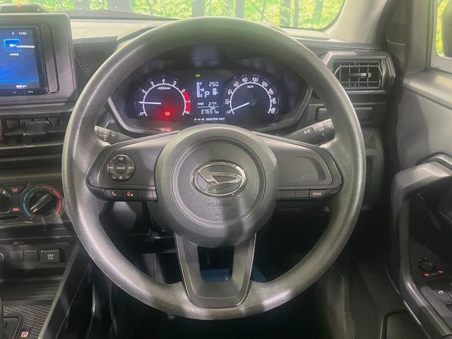 �y�X�e�A�����O�X�C�b�`�z�^�]���A�O������ڐ������炷���ƂȂ��A�I�[�f�B�I���̑��삪�\�ȕ֗��@�\!���S&���K�ȃh���C�u�����o���Ă���܂���