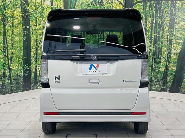 安心の最長10年・走行無制限保証(有償)をご用意。保証内容も充実はもちろん、無料点検&オイル交換や、年中無休の全国・24時間ロードサービスも付帯されておりますのでご安心下さい。