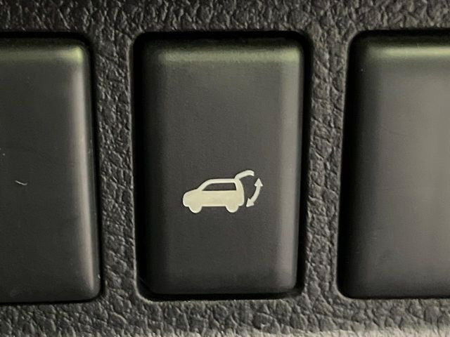 �y�p���[�o�b�N�h�A�z�X�}�[�g�L�[��^�]�Ȃ̃{�^�������������Ń��A�Q�[�g�������ŊJ���܂�!�ו��������Ă��鎞��A�����ʒu�ɂ���o�b�N�h�A��߂�ۂɕ֗��ȋ@�\�ł���