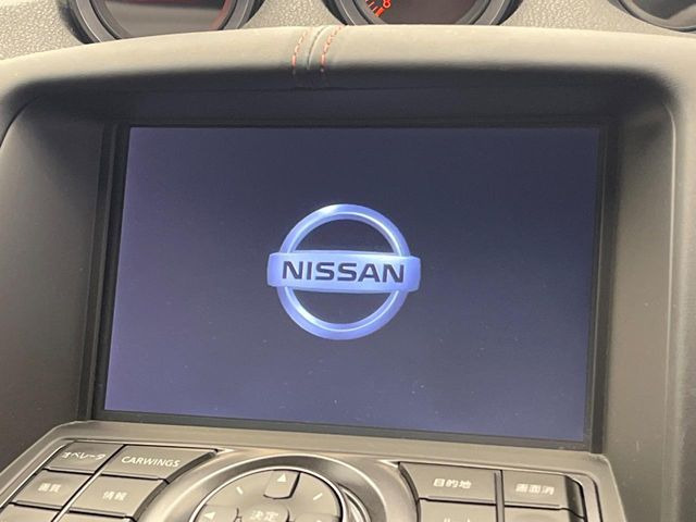 �y���[�J�[�����i�r�z�C���e���A�ɗn�����ރX�^�C���b�V���ȁu��p�݌v�v���[�J�[�i�r�𑕔��􎋔F���⑀�쐫�ȂǊ�{���\�ɂ��D��A���㎿�ȃJ�[���C�t�����y���݂��������܂��B