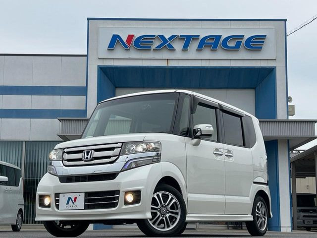 ☆全国のネクステージからお取り寄せが可能※!遠方の店舗に展示してあるクルマが気になる場合も、最寄りの店舗でご覧いただくことが可能です!是非私たちに要望をお聞かせください!※別途費用