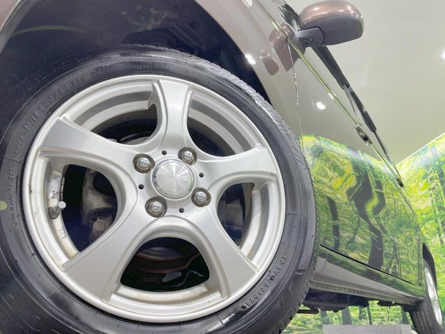 �y14�C���`�A���~�z�C�[���z�O�ςɃ}�b�`�����A���~�z�C�[���𑕒����Ă���܂��B�e��A���~�z�C�[����A�X�^�b�h���X�^�C�����戵�����Ă���܂��B���񂲑��k����������