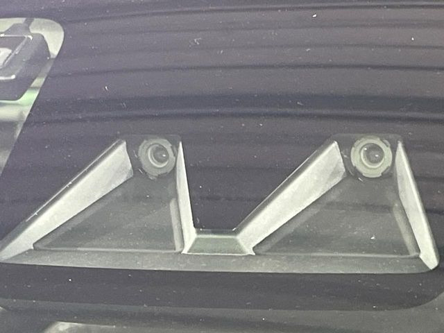 �y�X�}�[�g�A�V�X�g�z���s���ɑO���̎ԗ�����F�����A�Փ˂������Ȏ��͌x��ƃu���[�L�ŏՓˉ���Ɣ�Q�y�����A�V�X�g�B�����S�Ƀh���C�u�����y���݂��������܂��B