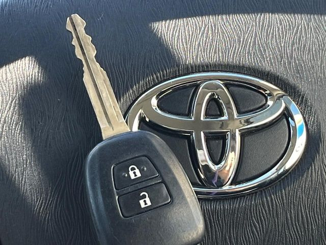 �y�L�[���X�z�������ꂽ�ꏊ����ł��{�^����Ńh�A�̊J���E�{�����ł���̂łƂ��Ă��֗�!�h�A�̌�������ɏ������邱�Ƃ�����܂����