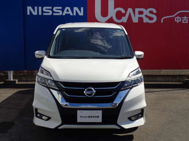 セレナ2.0 ハイウェイスター VセレクションII 4WD