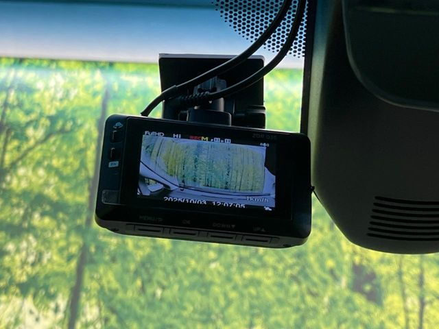 �y�h���C�u���R�[�_�[�z���S�E���S�ȃJ�[���C�t�ɕK�{�̃h���C�u���R�[�_�[�𑕔�!���s���͂������A������^�]�⎖�̂ɑ��������ۂ̏󋵂��f���ŋL�^���A����̃��X�N�ɔ����܂��B