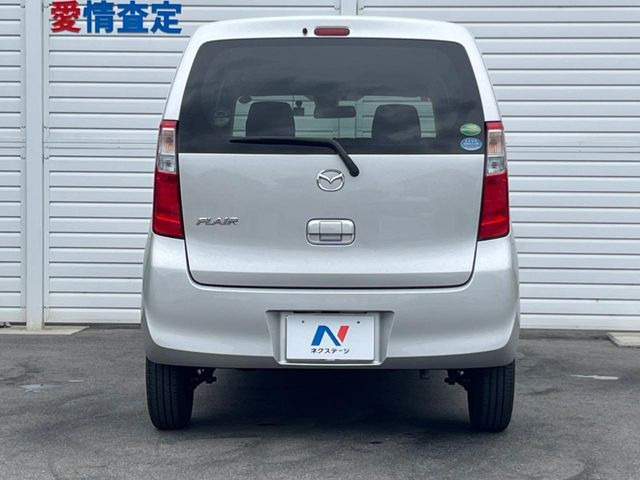 安心の最長10年・走行無制限保証(有償)をご用意。保証内容も充実はもちろん、無料点検&オイル交換や、年中無休の全国・24時間ロードサービスも付帯されておりますのでご安心下さい。