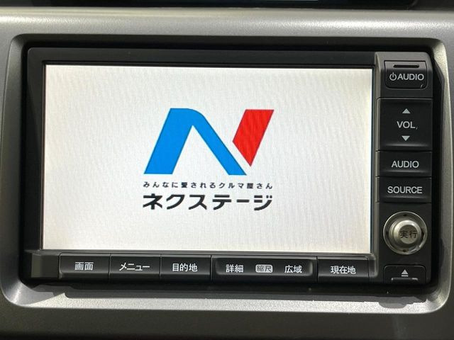 �y�����i�r�z�l�C�̏����i�r�𑕔����Ă���܂��B�i�r�̎g���₷���͂������A�I�[�f�B�I�@�\���[��!�L�����v�◷�s�͂������A�ʋ΂┃�����ȂǕ��i�̃h���C�u���y�����Ȃ�͂���