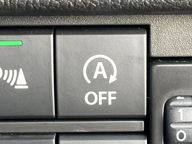 �y�A�C�h�����O�X�g�b�v�z�ԐM����a�؂Œ�Ԃ����ۂɃG���W�����~���A���ʂȔR���̏����}���܂��B�R��������ی�ɂȂ���@�\��G���W���̓u���[�L�𗣂��΍Ďn�����܂��B