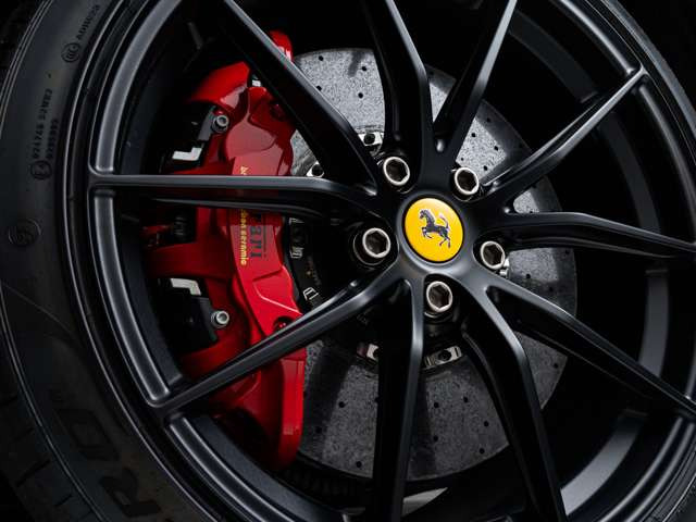 ���X�͍����A���Ԑ��X�����炱�������ɗ͂����Ă��܂��B�J�X�^���˗��͂��Ƃ��R�[�f�B���O��[�Ԑ����A������������̂��q�l���炨�₢���킹������D�]���������Ă���܂��B���i����ׂ�Δ[���̃v���C�X�ł�