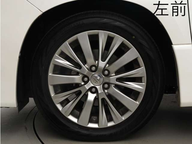 お客様のお好みの新品18インチ、19インチ、20インチホイール装着可能!ダウンサスなどローダウンも取付可能です!ヴァルドやワークなどのメーカー品も取り寄せ可能です!