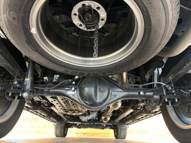 ����肪���ꂢ�Ȃ����ɁA�h�K���H�̎{�H���I�X�X���B�~��n��͂������A���ݕ��ɂ��Z���̕���A��Ń}�����E�E�B���^�[�X�|�[�c���������ɂ��D�]���������Ă���܂��B