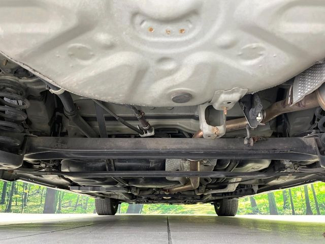 下回りがきれいなうちに、防錆加工の施工がオススメ。降雪地域はもちろん、沿岸部にお住いの方や、趣味でマリン・ウィンタースポーツをされる方にご好評いただいております。