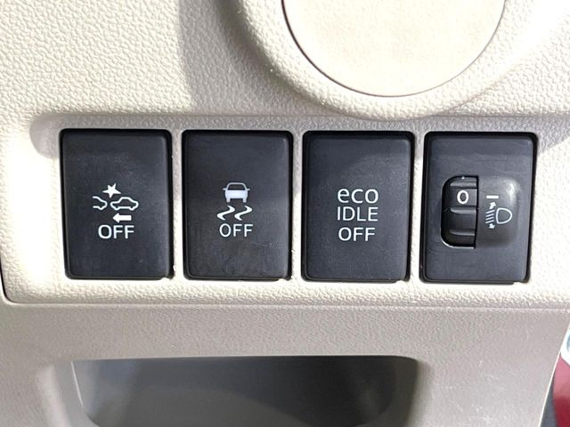 �y�A�C�h�����O�X�g�b�v�z�ԐM����a�؂Œ�Ԃ����ۂɃG���W�����~���A���ʂȔR���̏����}���܂��B�R��������ی�ɂȂ���@�\��G���W���̓u���[�L�𗣂��΍Ďn�����܂��B