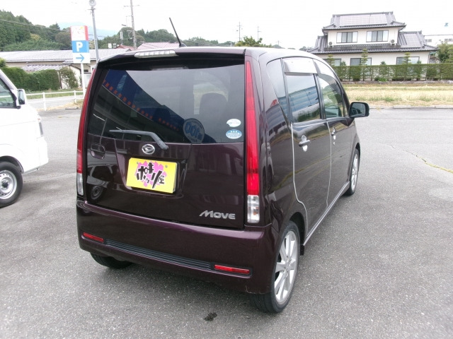 ムーヴカスタム