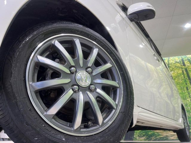 �y����14�C���`�A���~�z�C�[���z�O�ςɃ}�b�`���������A���~�z�C�[���𑕒����Ă���܂��B�e��ЊO�A���~�z�C�[����A�X�^�b�h���X�^�C�����戵�����Ă���܂��B���񂲑��k����������