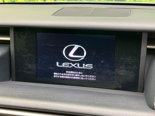 �y���[�J�[�����i�r�z�C���e���A�ɗn�����ރX�^�C���b�V���ȁu��p�݌v�v���[�J�[�i�r�𑕔��􎋔F���⑀�쐫�ȂǊ�{���\�ɂ��D��A���㎿�ȃJ�[���C�t�����y���݂��������܂��B