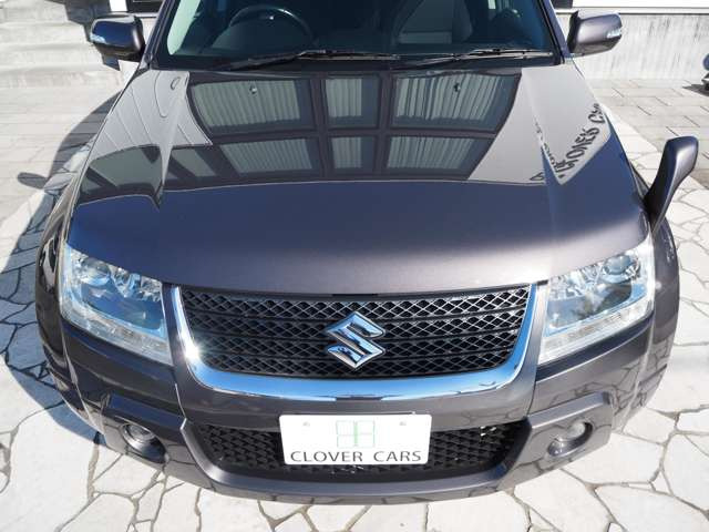 悪天候の際でも、明るく暖かいガレージもございますので、ゆっくりとご覧頂けます♪