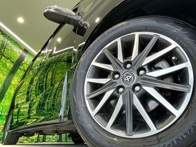 �y����16�C���`�A���~�z�C�[���z�O�ςɃ}�b�`���������A���~�z�C�[���𑕒����Ă���܂��B�e��ЊO�A���~�z�C�[����A�X�^�b�h���X�^�C�����戵�����Ă���܂��B���񂲑��k����������