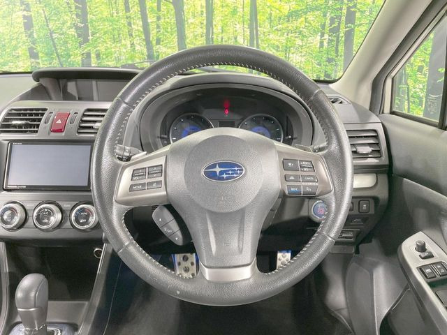 �y�����v�����X�e�A�����O�z�㎿�Ȋv���g�p���邱�ƂŁA��ɂ����������݂ƂĂ��^�]���₷���n���h���ł���