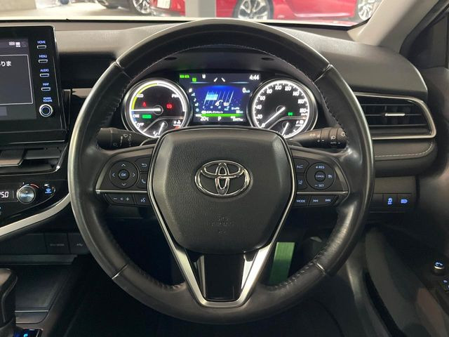 �y�����v�����X�e�A�����O�z�㎿�Ȋv���g�p���邱�ƂŁA��ɂ����������݂ƂĂ��^�]���₷���n���h���ł���