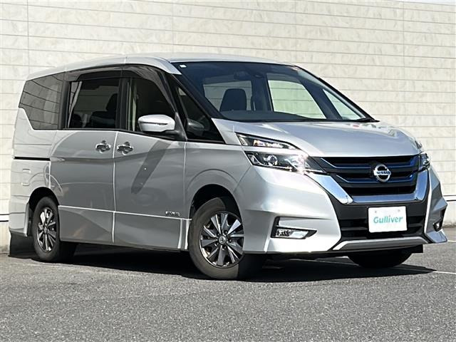 セレナ1.2 e-POWER ハイウェイスターV