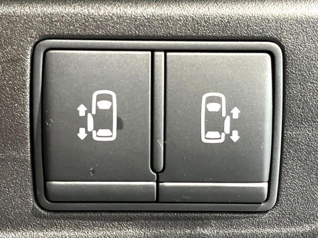 �y�����p���[�X���C�h�h�A�z�X�}�[�g�L�[��^�]�Ȃ̃X�C�b�`�Ō�ȗ����X���C�h�h�A�̊J���\���d��������͂����ăh�A���J����K�v�������A�����Ȃ��q�l�ł��ȒP�ɊJ���߂ł����K�ł���