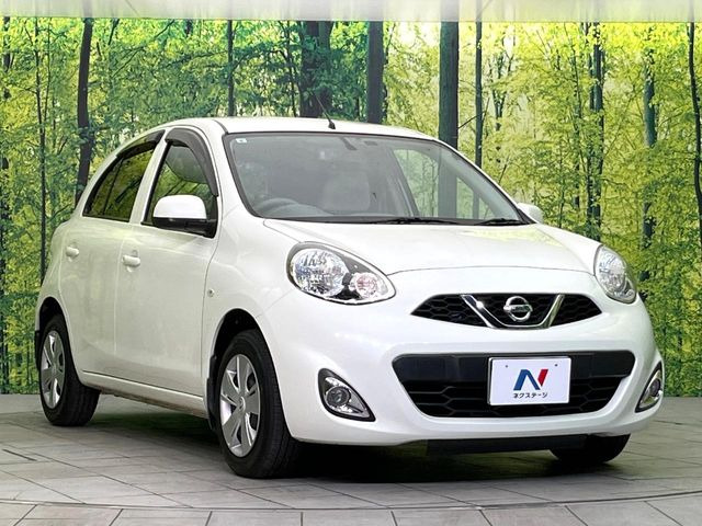 高透明度のガラス皮膜で撥水はもちろん、上質なツヤ・光沢を実現。紫外線や酸性雨から大切な愛車を保護し、色あせ・劣化を防止。「弾スプラッシュコート」、「弾プリミッサコート」からお選びいただけます。