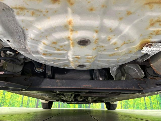 下回りがきれいなうちに、防錆加工の施工がオススメ。降雪地域はもちろん、沿岸部にお住いの方や、趣味でマリン・ウィンタースポーツをされる方にご好評いただいております。