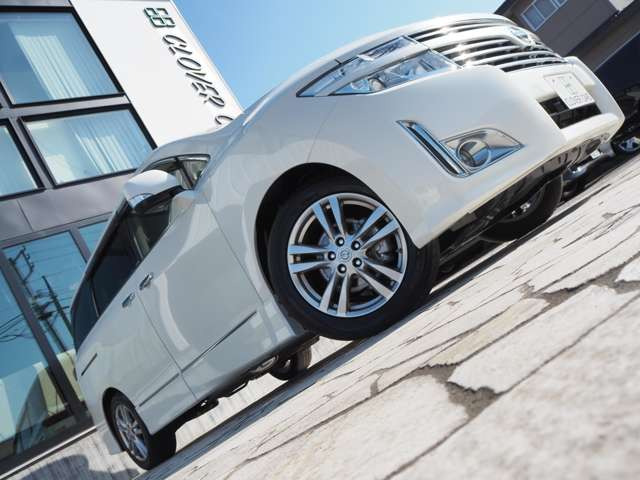 ���Ԃ̏�ԂŋC�ɂȂ镔�����������܂�����A���[���ɂČf�ڒ��ȊO�̉摜�⓮��������肷�邱�Ƃ��\�ł�!�J�[�Z���T�[�o�R�ɂĂ��₢���킹�������A���ڃ��[��:world_clovercars@yahoo.co.jp�܂ł��A����������