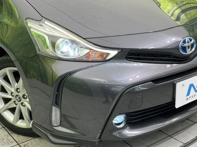 【HIDヘッドライト】非常に明るく前方を照らしてくれるので、悪天候や夜間の走行時も視界良好で安心してお乗りいただけます。