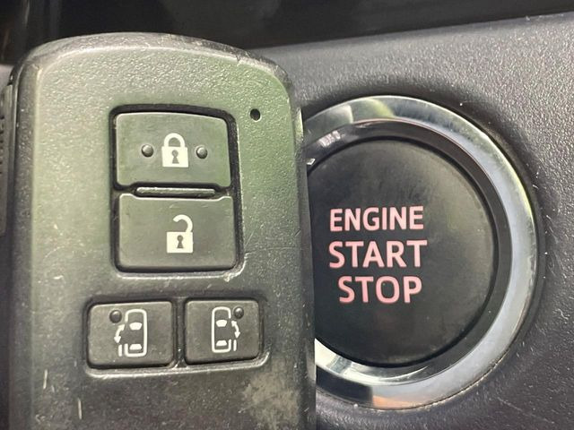 �y�X�}�[�g�L�[�z�J�o����|�P�b�g�ɓ��ꂽ�܂܂ł��h�A�̎{���E�������\�ȃX�}�[�g�L�[�𑕔��B�G���W���̃I���E�I�t�����J�M�����o���K�v����������Ƃ��Ă��֗��ł���