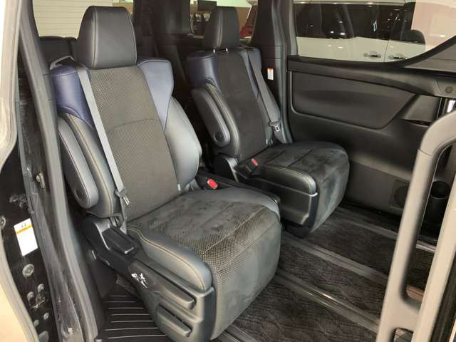 ハーフレザーシート付き!!