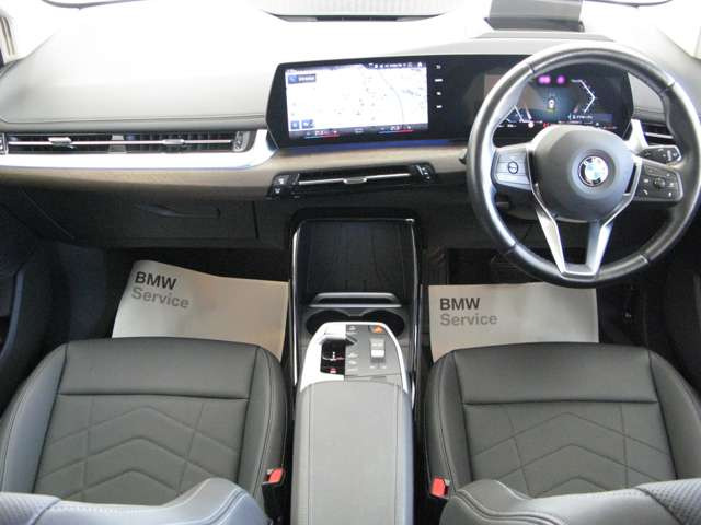 2シリーズアクティブツアラー218i