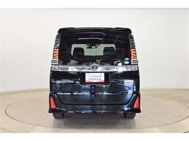 ヴォクシー2.0 ZS 煌II