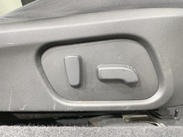 �y�p���[�V�[�g�z�X�C�b�`��ŊȒP�ɃV�[�g�̔��������\!�d��������͂�����܂���!���K�ȃV�[�g�|�W�V�����ɃZ�b�g���āA���K�ȃh���C�u�����y���݂��������B