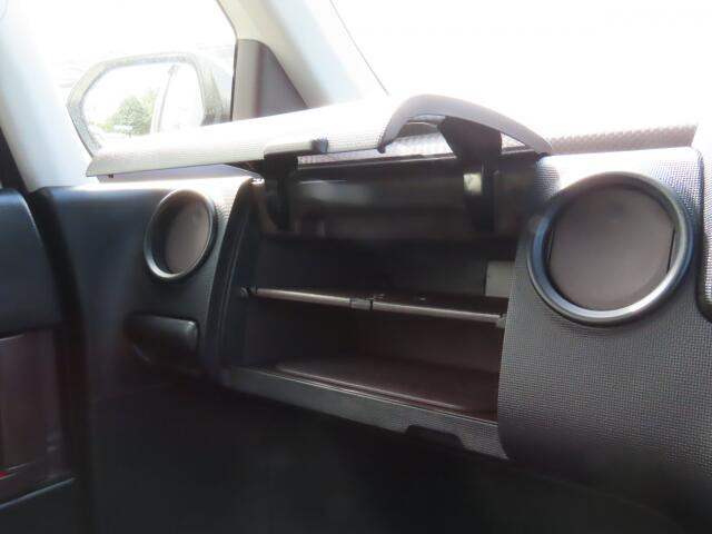 よく触れる部分も綺麗に清掃済みですっ!!