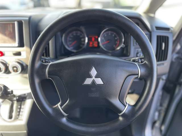 ハンドル擦れなく綺麗です!