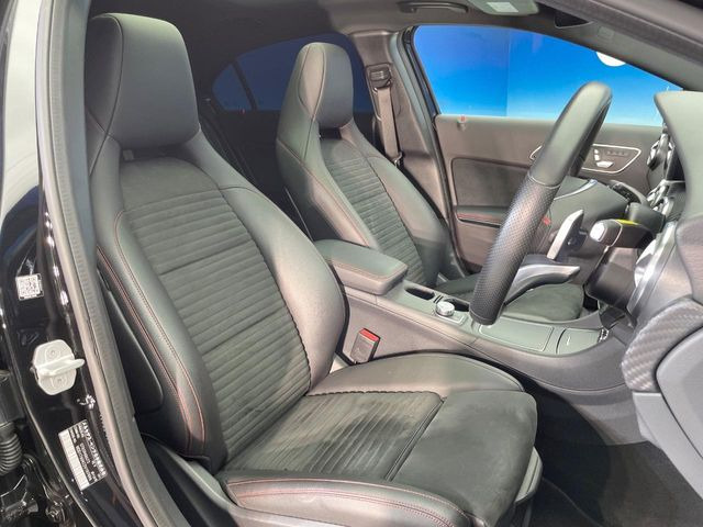 ●シートの使用感:破れ・へたりも少なく、ご覧の通りきれいな状態を維持しております。また、室内クリーニング・コーティングもご用命いただけます。