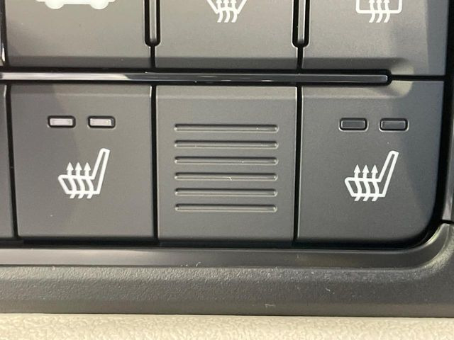 �y�V�[�g�q�[�^�[�z�������ɏd�󂷂�V�[�g�q�[�^�[!�G�A�R����葁�����܂��Ă����̂Ŋ�����̐l�����S�ł��ˁ�G�A�R���̉����͊������邩����A�Ƃ������ɂ����������߂ł��B