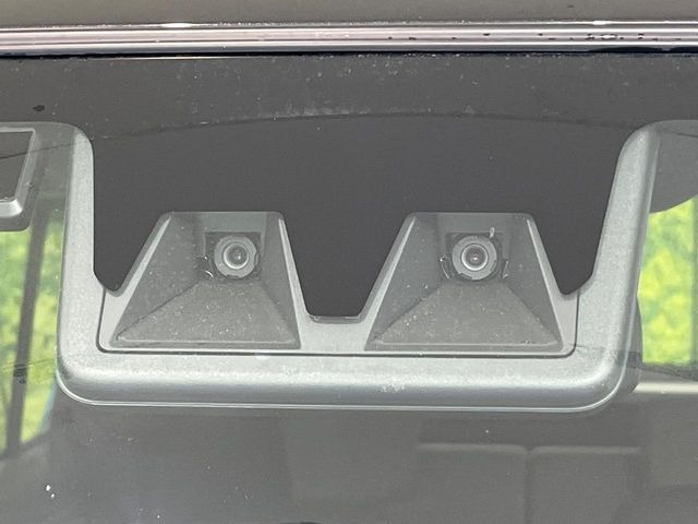 �y�X�}�[�g�A�V�X�g�z���s���ɑO���̎ԗ�����F�����A�Փ˂������Ȏ��͌x��ƃu���[�L�ŏՓˉ���Ɣ�Q�y�����A�V�X�g�B�����S�Ƀh���C�u�����y���݂��������܂��B